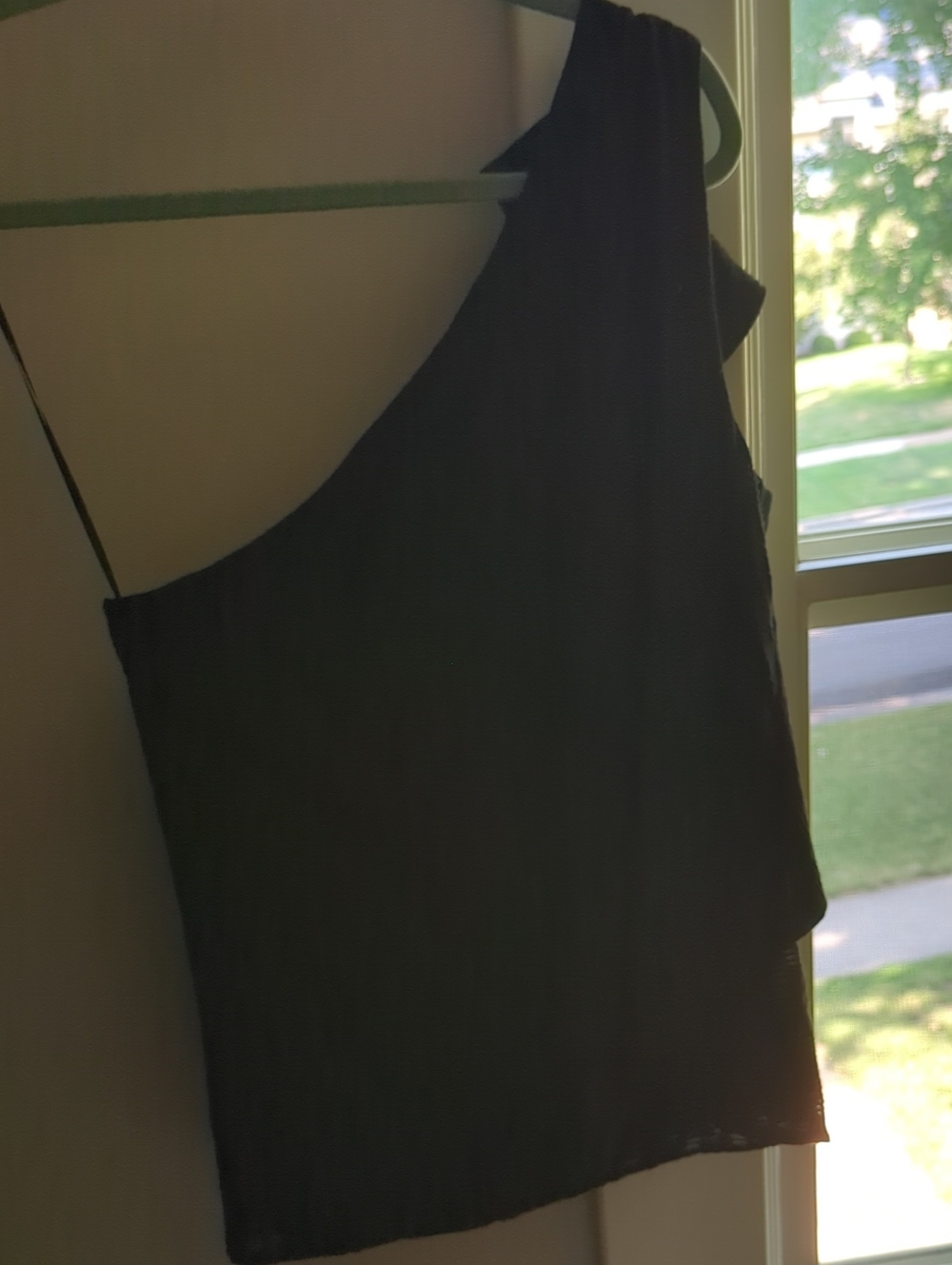 One-Shoulder Top - Picture 4 of 10